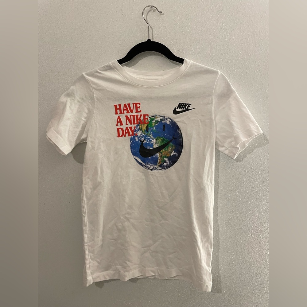 Nike Tee